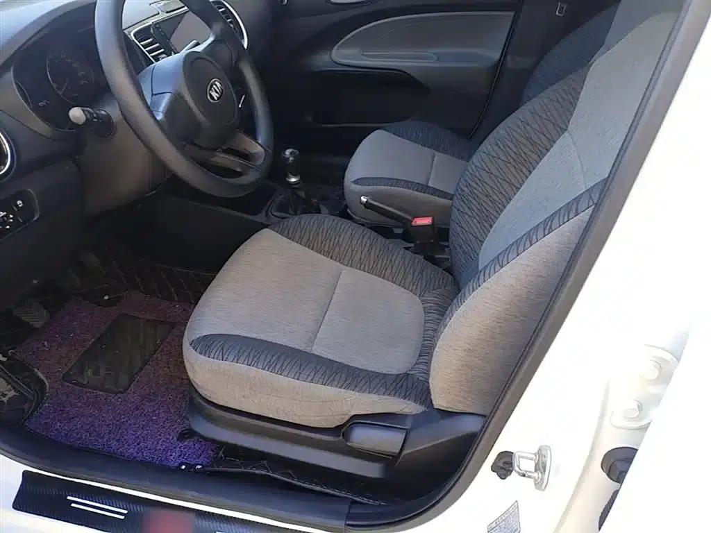 Kia K2 2017 1.4L Manual Smart Fashion Edition — миниатюра 15