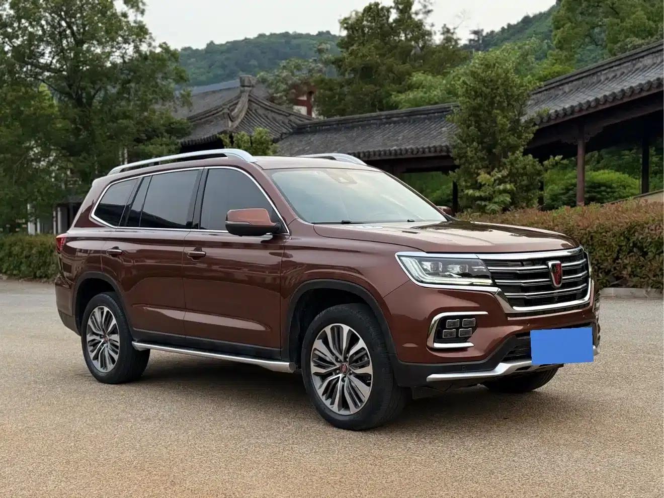 Roewe RX8 2018 30T Intelligent Internet Four-Wheel Drive Supreme Edition — миниатюра 3