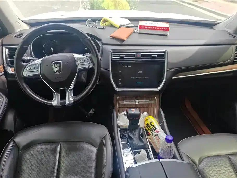 Roewe RX8 2019 30T Intelligent Internet Two-Wheel Drive Super Flagship Edition — миниатюра 12