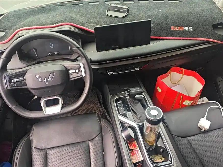 Wuling Jiachen 2022 1.5T CVT Smart Luxury Edition — миниатюра 12