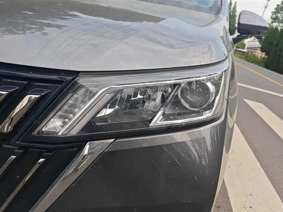 Wuling Jiachen 2022 1.5T CVT Smart Luxury Edition — миниатюра 5