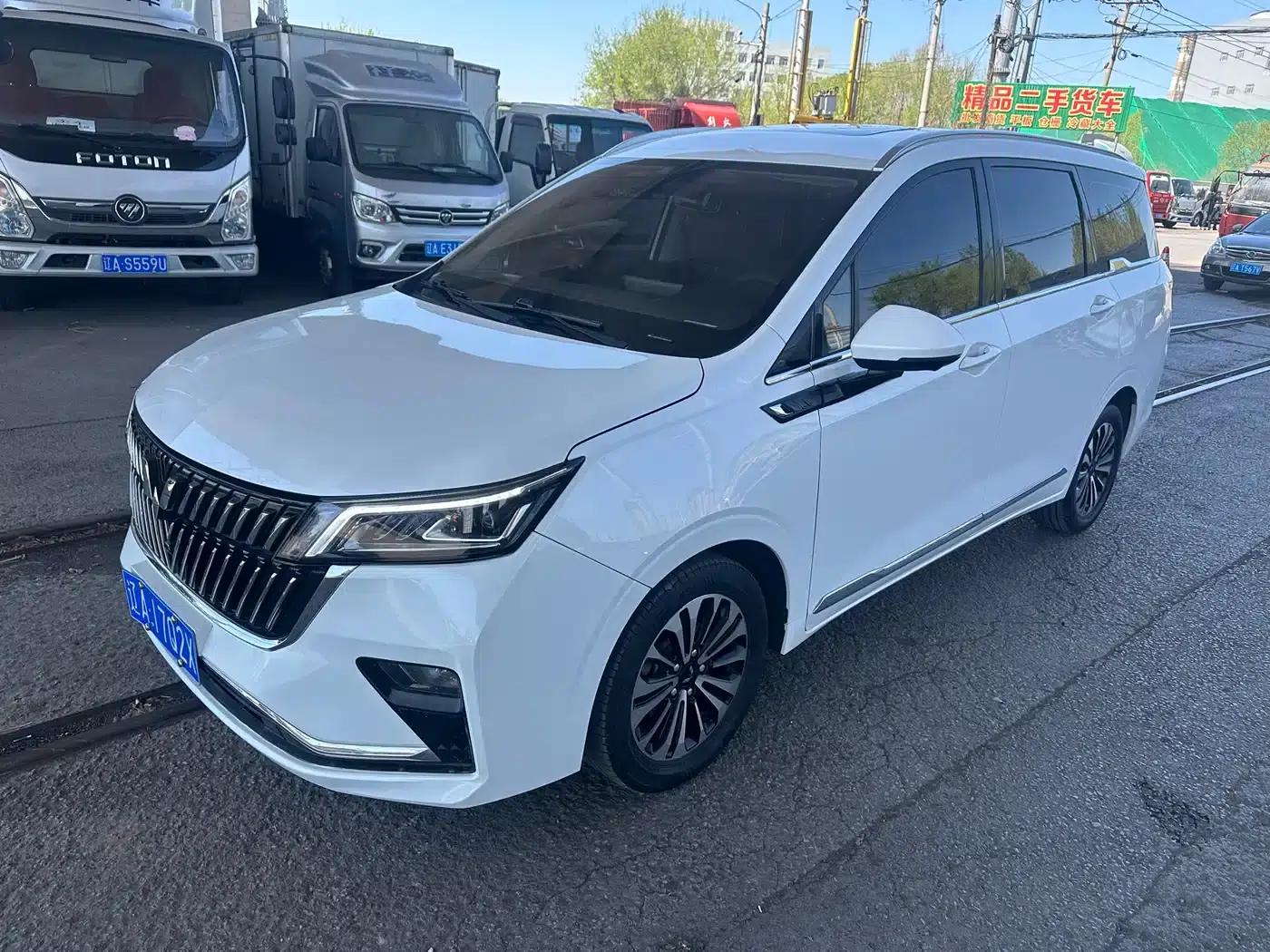 Wuling Jiachen 2022 1.5T CVT Premium Flagship Edition — миниатюра 2