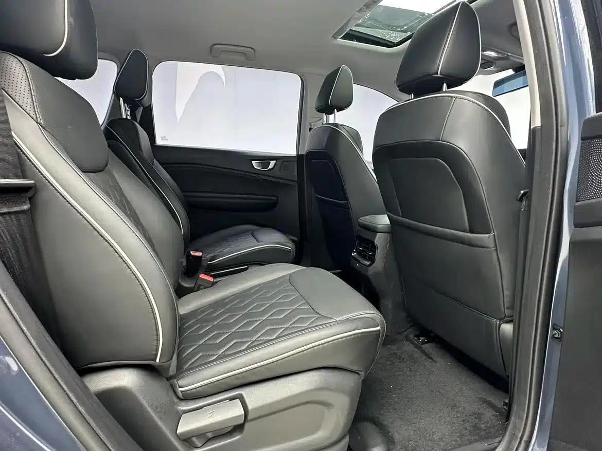Wuling Jiachen 2022 1.5T CVT Premium Flagship Edition — миниатюра 13