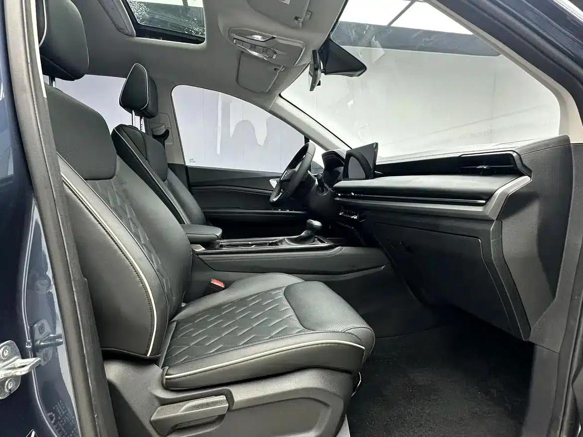 Wuling Jiachen 2022 1.5T CVT Premium Flagship Edition — миниатюра 14