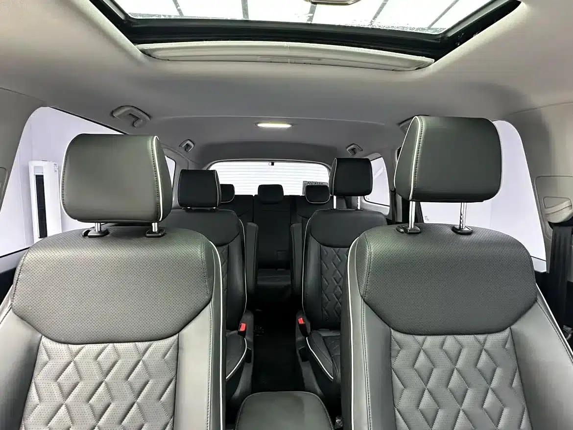 Wuling Jiachen 2022 1.5T CVT Premium Flagship Edition — миниатюра 18