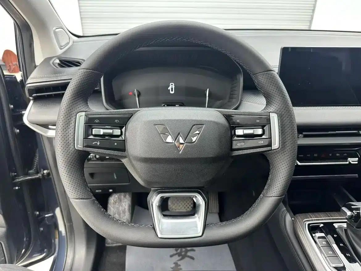 Wuling Jiachen 2022 1.5T CVT Premium Flagship Edition — миниатюра 20