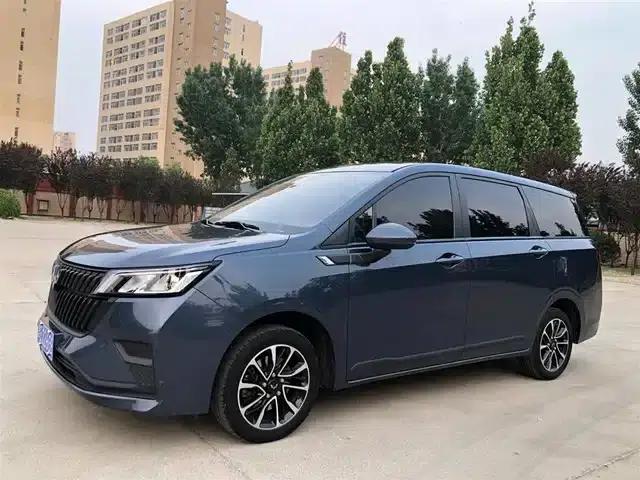 Wuling Jiachen 2022 1.5L Manual Comfort Model