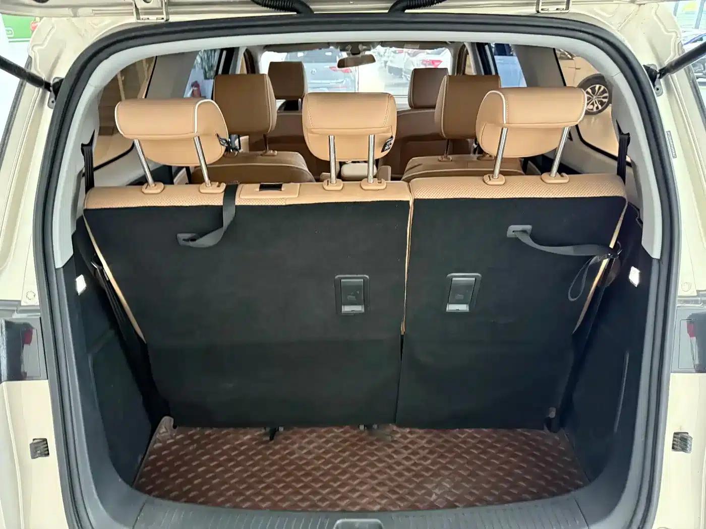 Wuling Jiachen 2022 1.5T CVT Premium Flagship Edition — миниатюра 17