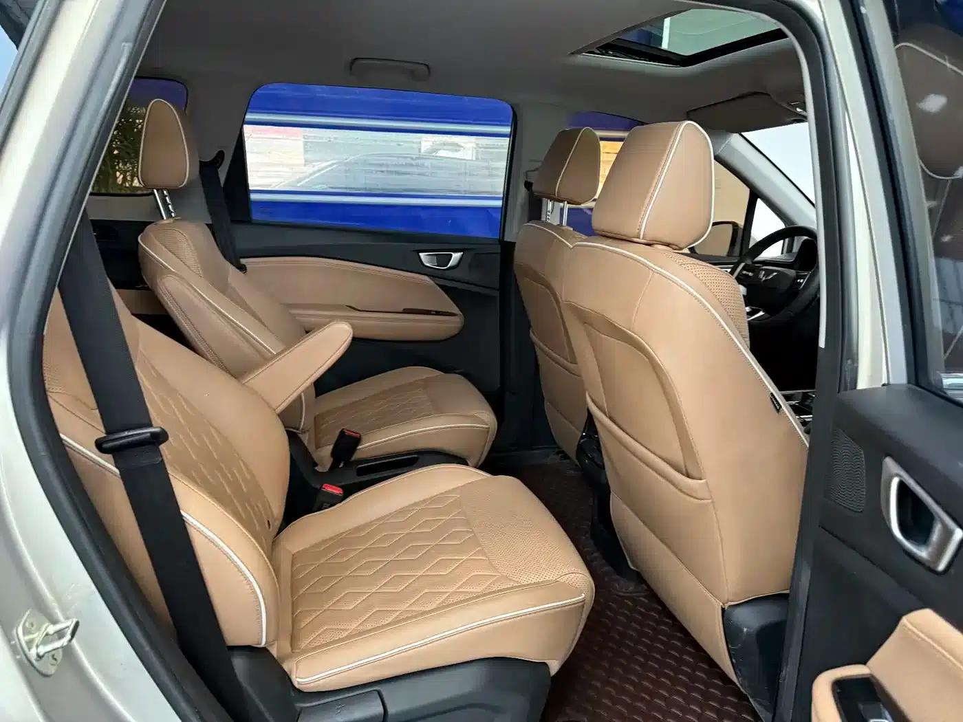 Wuling Jiachen 2022 1.5T CVT Premium Flagship Edition — миниатюра 19