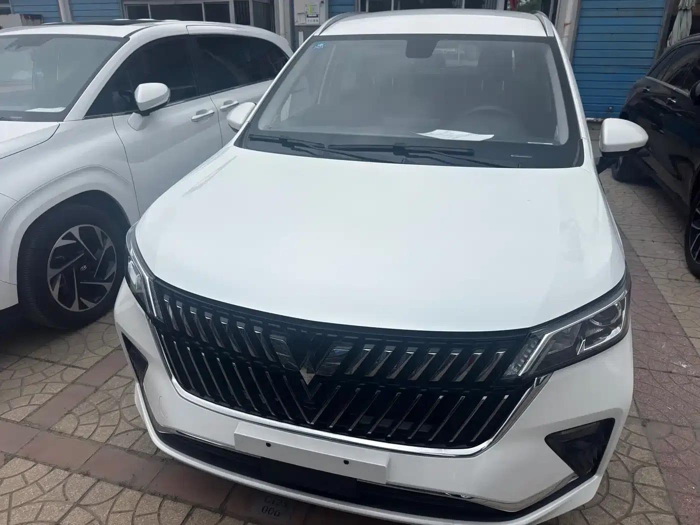 Wuling Jiachen 2022 1.5T CVT Smart Luxury Edition — миниатюра 2