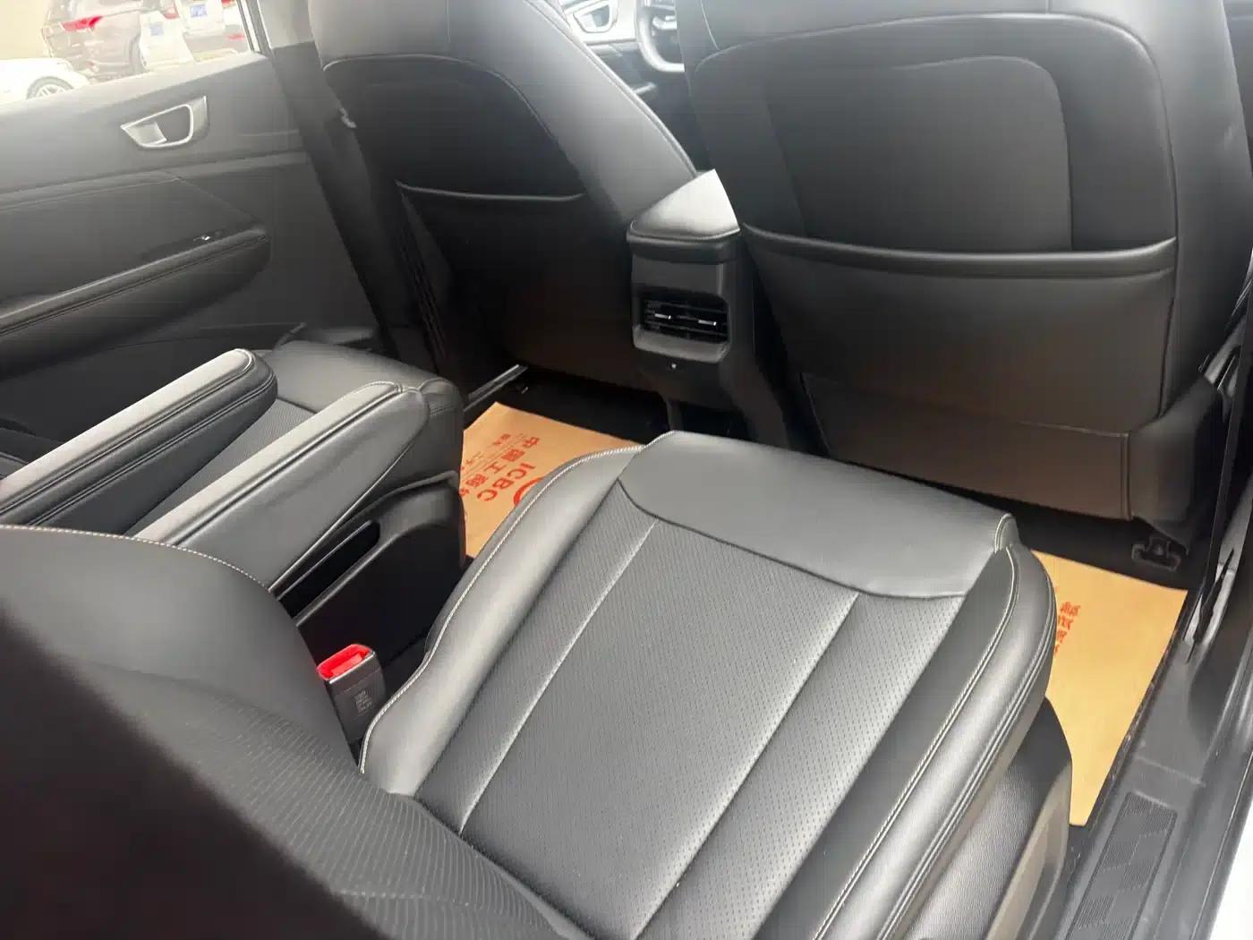 Wuling Jiachen 2022 1.5T CVT Smart Luxury Edition — миниатюра 7