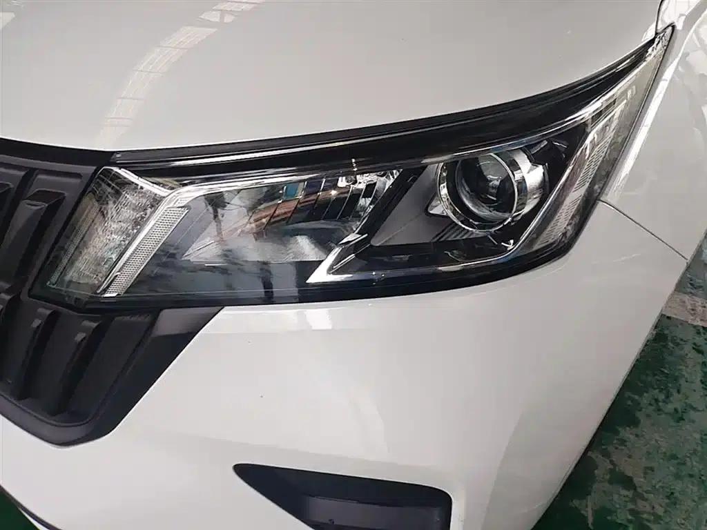 Wuling Jiachen 2022 1.5L Manual Enjoyment Elite Edition — миниатюра 24