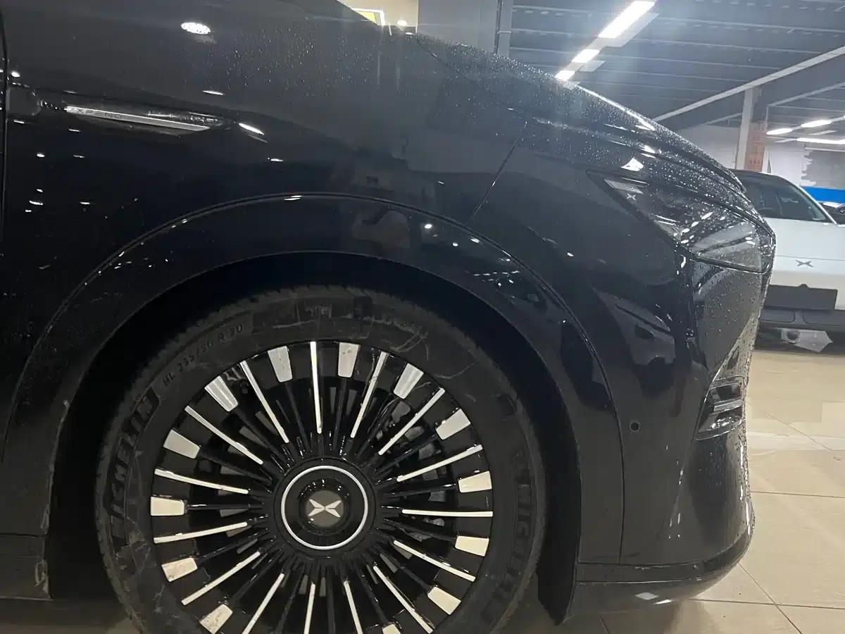 XPeng X9 2025 Pure Electric 650km Long Range Max — миниатюра 5