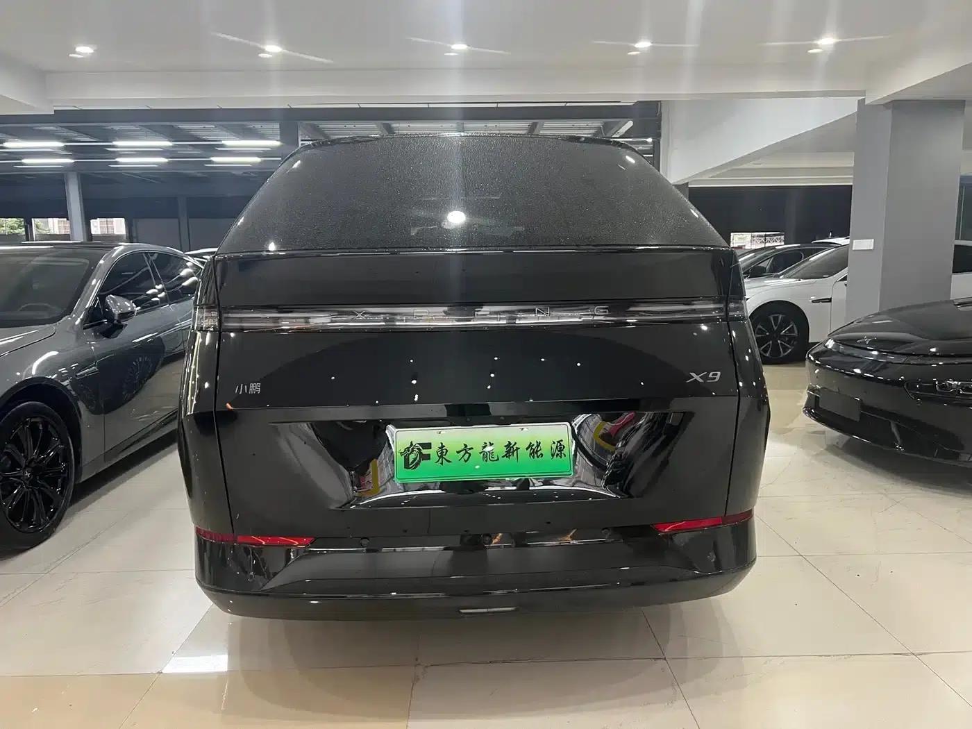 XPeng X9 2025 Pure Electric 650km Long Range Max — миниатюра 6