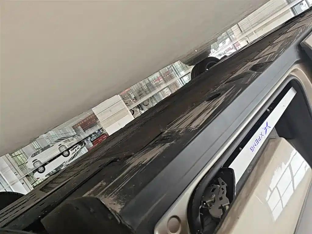 XPeng X9 2024 Model: 702kWh Ultra-Long Range (Max) — миниатюра 22