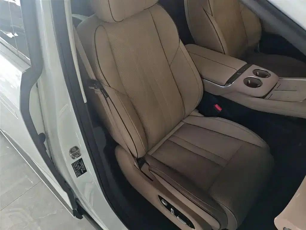 XPeng X9 2025 Pure Electric Model with a Maximum Range of 740km — миниатюра 20