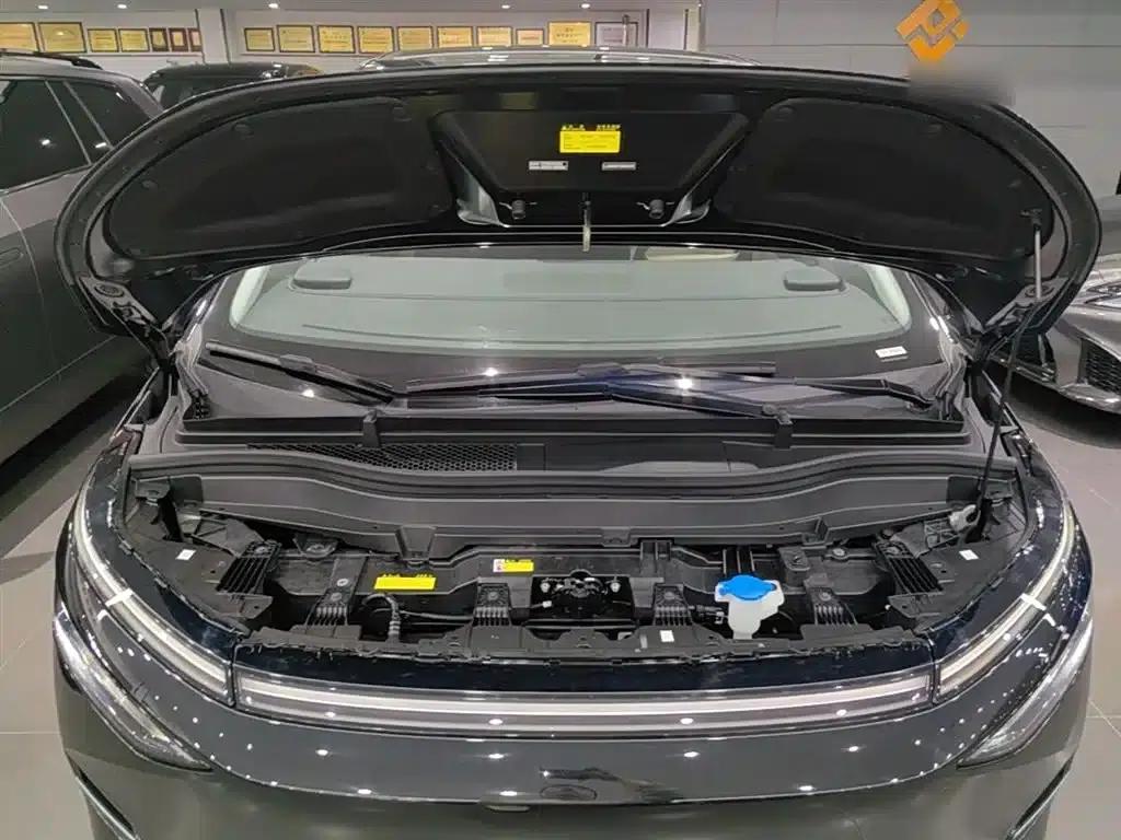 XPeng X9 2025 Pure Electric Model with a Maximum Range of 740km — миниатюра 20