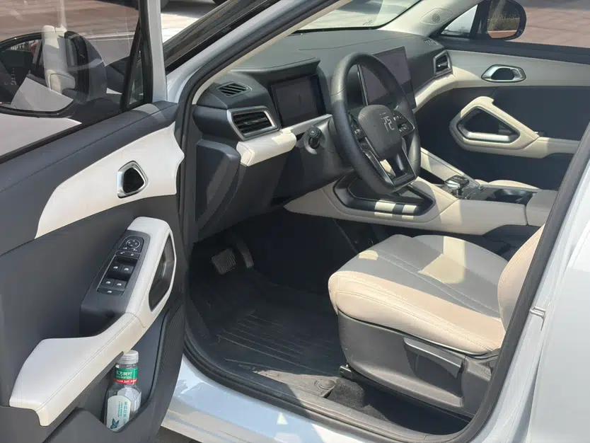 BYD Yuan UP 2024 401KM Leading Edition — миниатюра 15