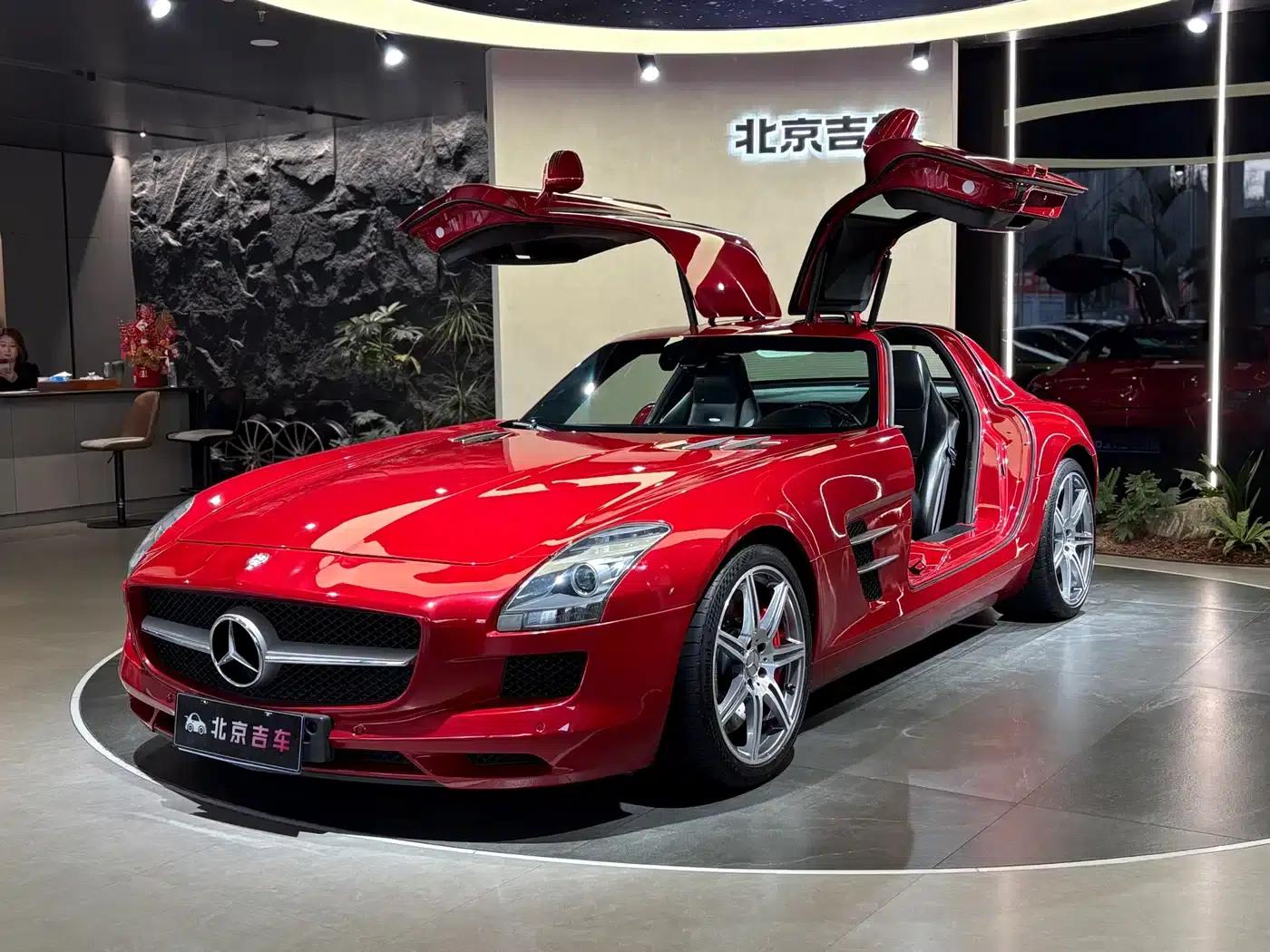 2011 Mercedes-Benz SLS AMG — миниатюра 1
