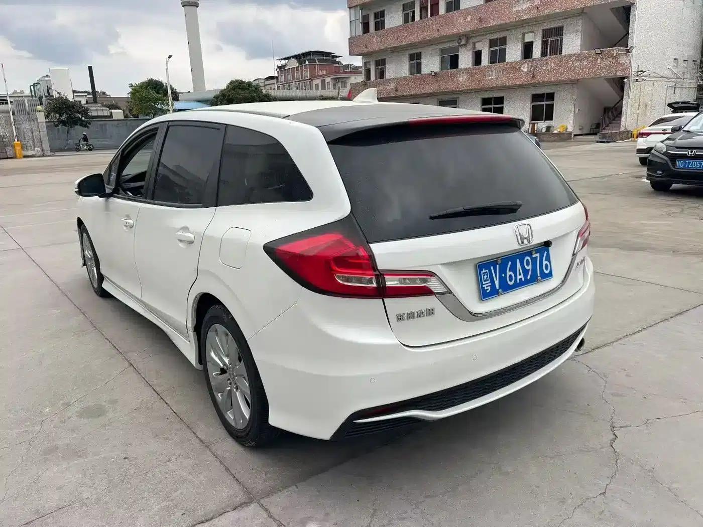 Jade 2017 1.8L Automatic Comfort Edition 5-seater — миниатюра 4