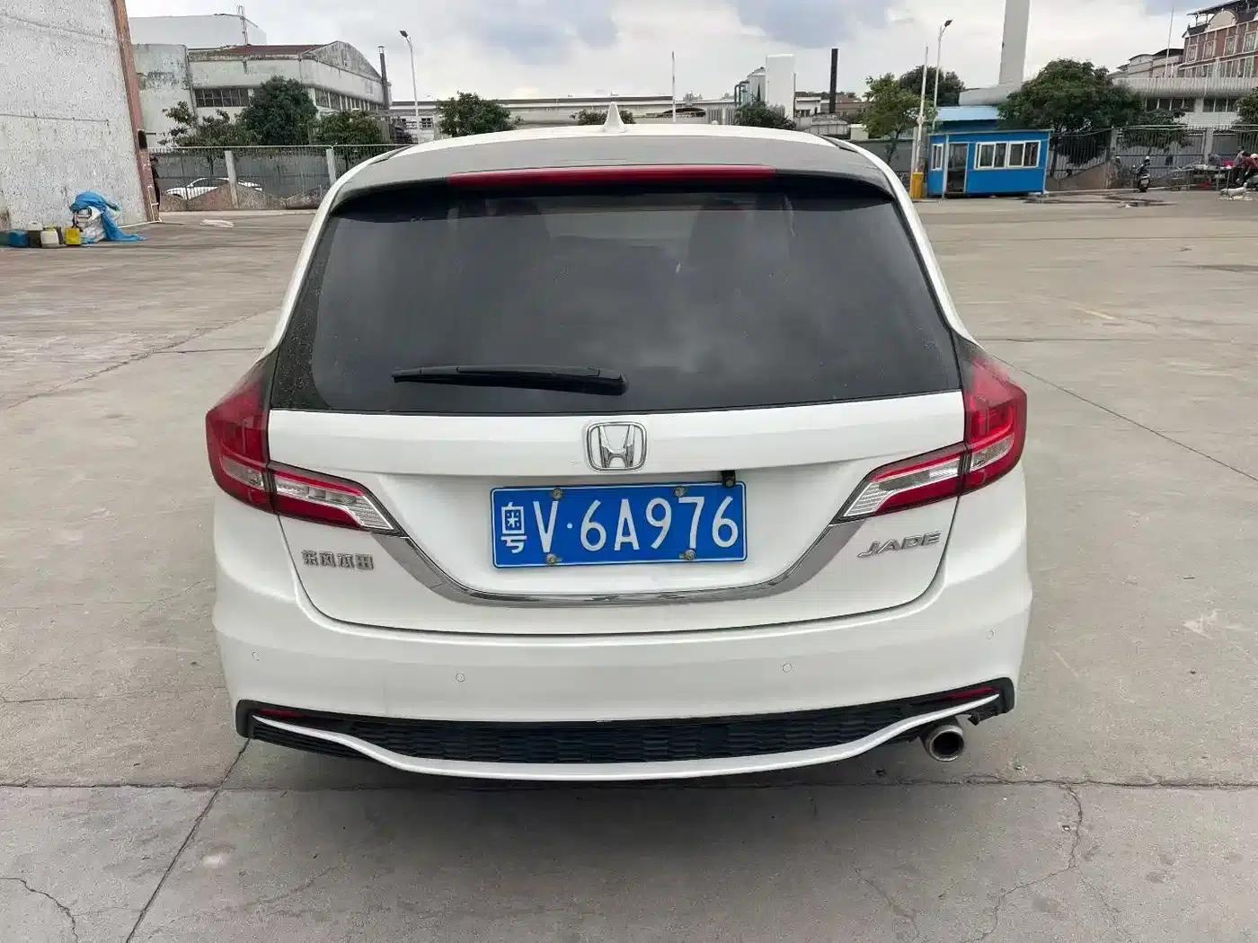 Jade 2017 1.8L Automatic Comfort Edition 5-seater — миниатюра 5