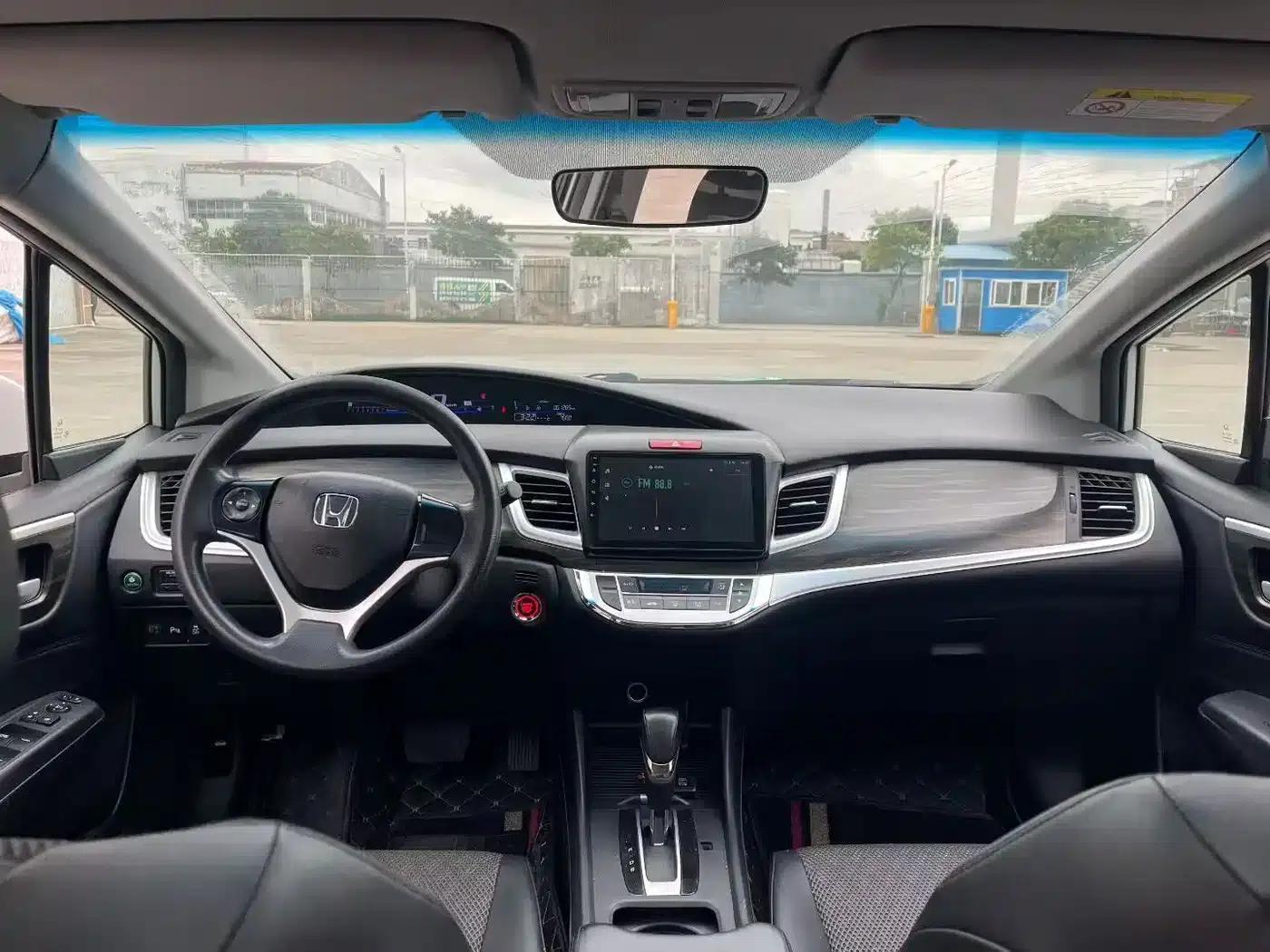 Jade 2017 1.8L Automatic Comfort Edition 5-seater — миниатюра 8