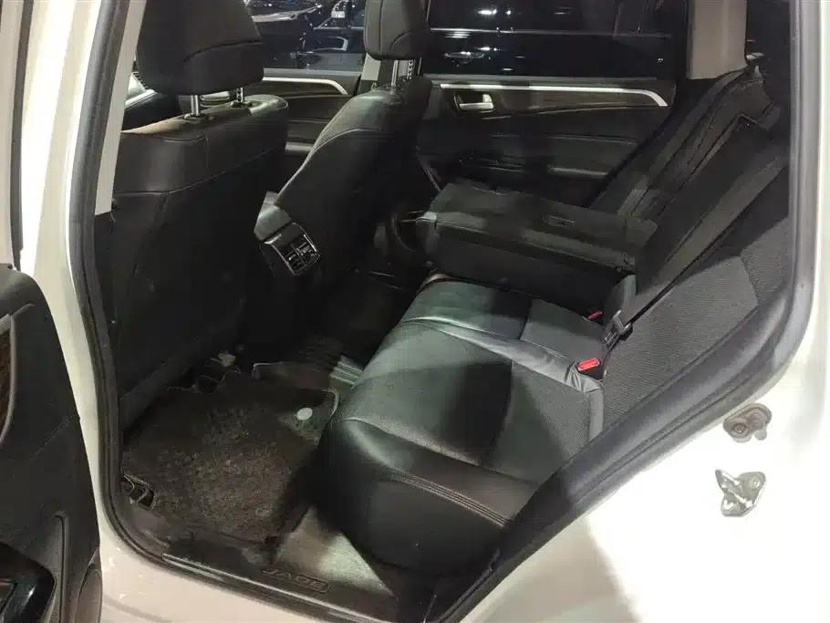 Jade 2017 210TURBO CVT Luxury Edition 5-seater — миниатюра 11