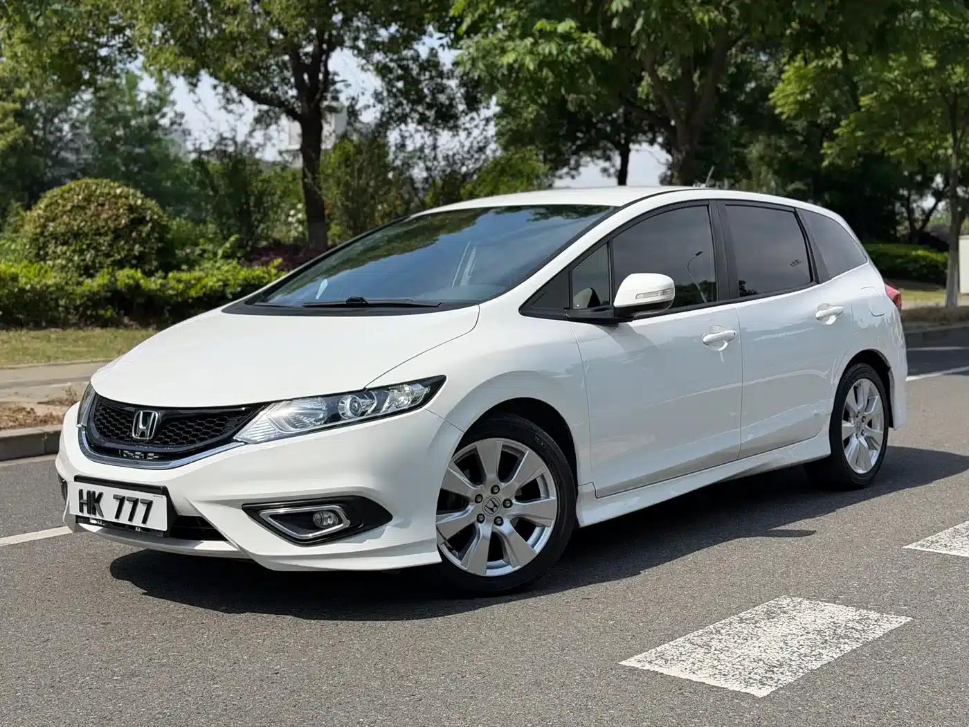 Jade 2013 1.8L Automatic Comfort Edition 5-seater — миниатюра 8