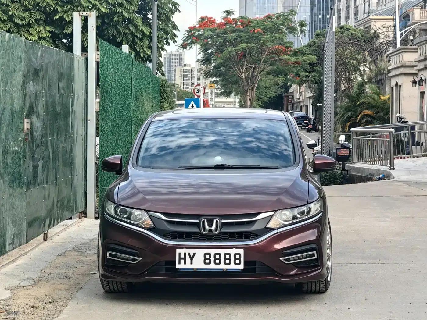 Jade 2017 1.8L Automatic Comfort Edition 5-seater — миниатюра 2
