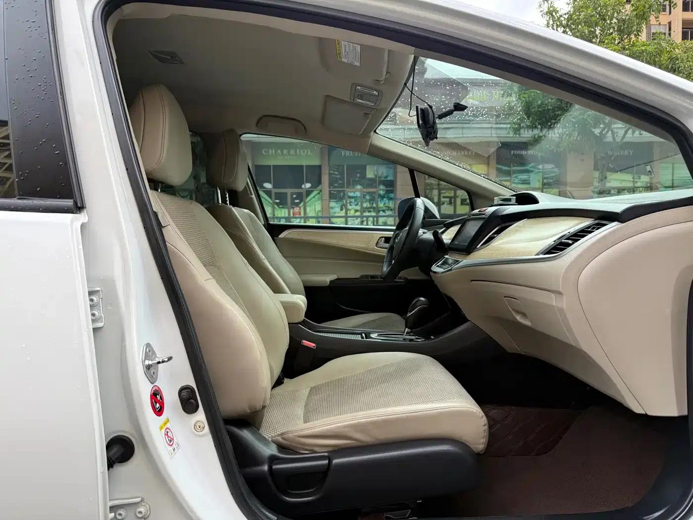 Jade 2013 1.8L Automatic Comfort Edition 5-seater — миниатюра 11