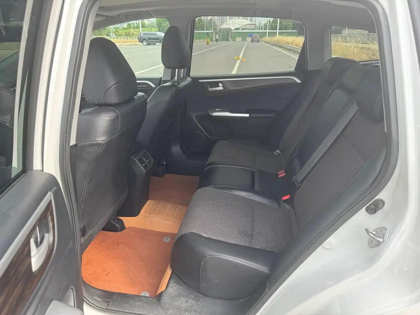 Jade 2020 1.8L Automatic Comfort Edition — миниатюра 11