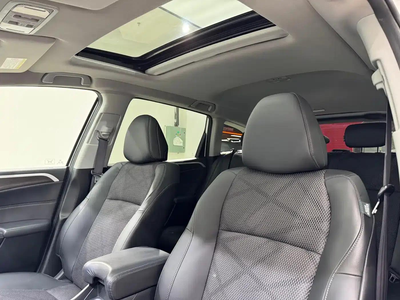 Jade 2016 1.8L Automatic Comfort Elite Edition 5-seater — миниатюра 11