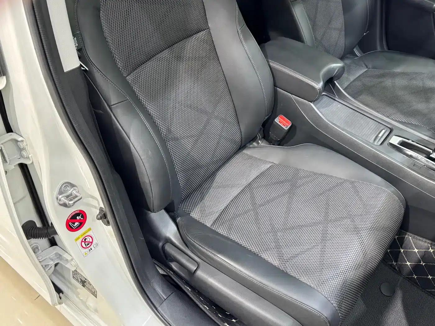 Jade 2016 1.8L Automatic Comfort Elite Edition 5-seater — миниатюра 20
