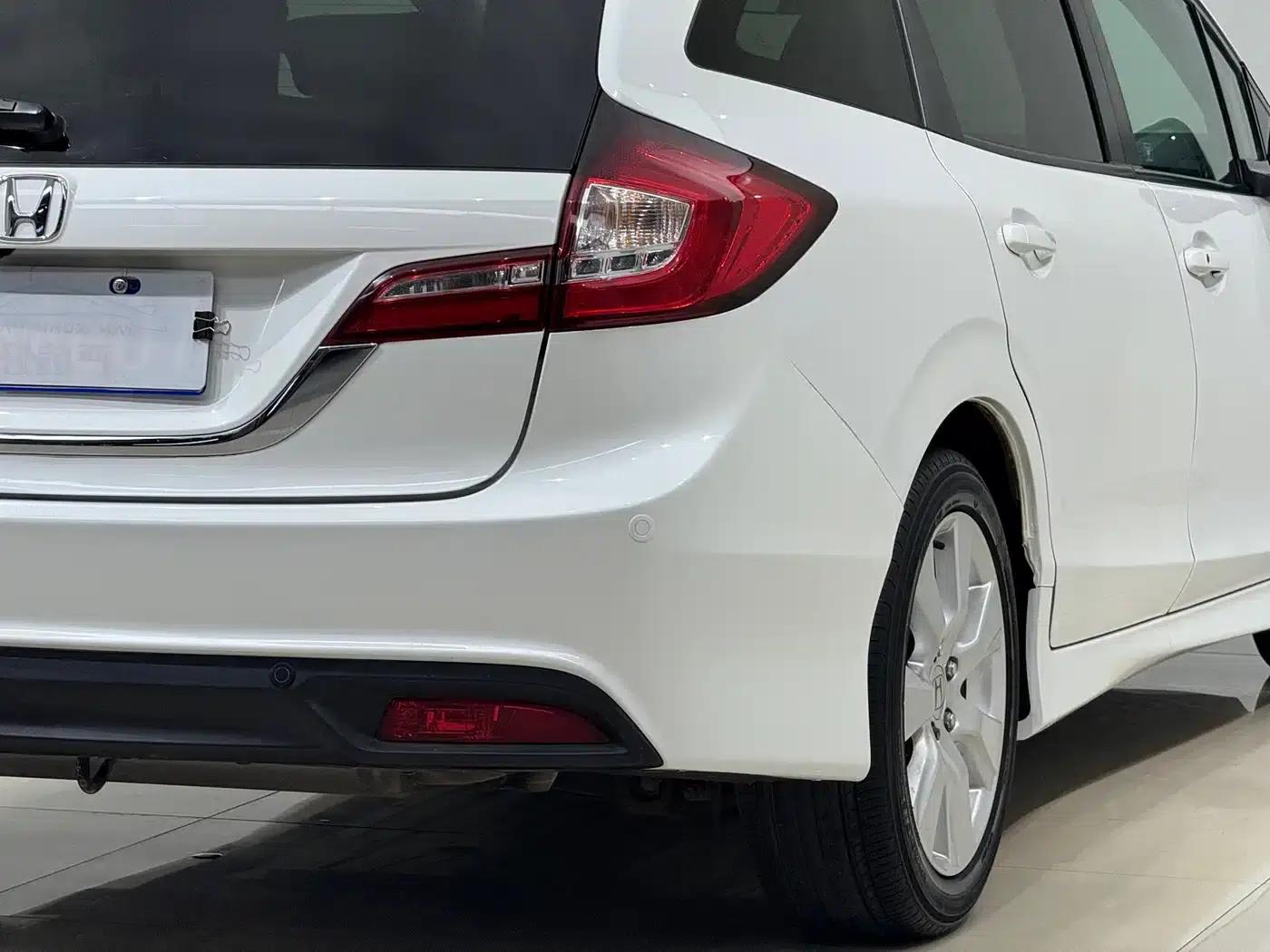 Jade 2016 1.8L Automatic Comfort Elite Edition 5-seater — миниатюра 8