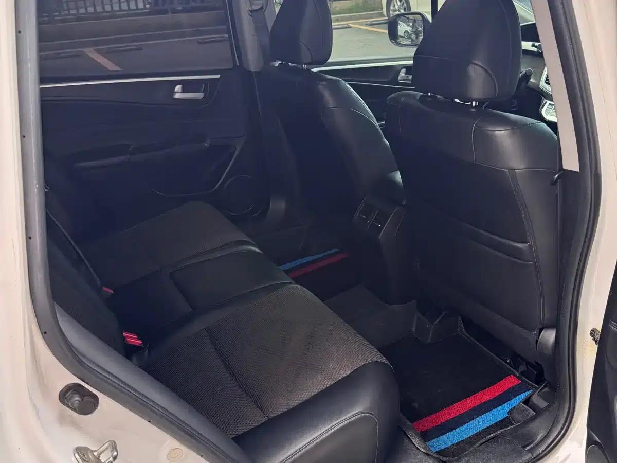 Jade 2014 1.8L Automatic Comfort Elite Edition 5-seater — миниатюра 10