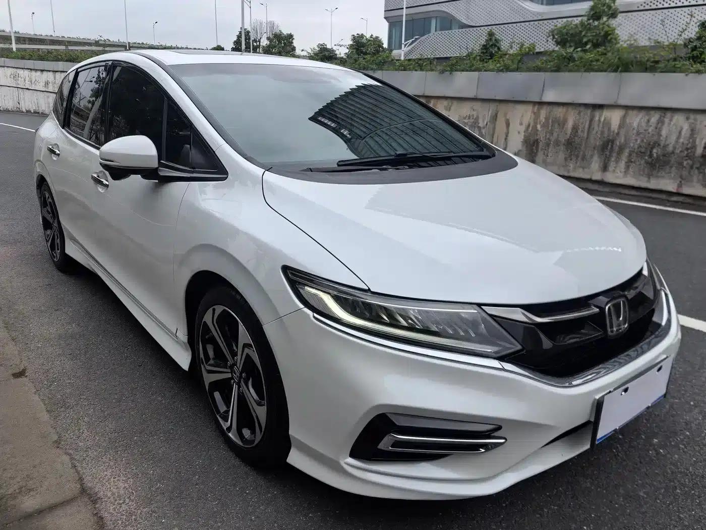 Jade 2020 210TURBO CVT Luxury Edition — миниатюра 2