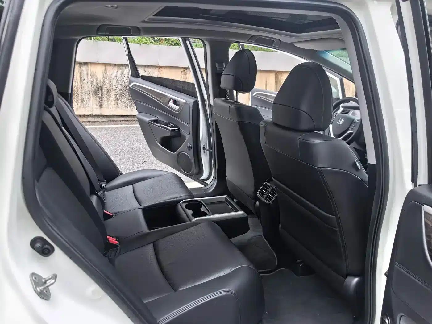 Jade 2020 210TURBO CVT Luxury Edition — миниатюра 26