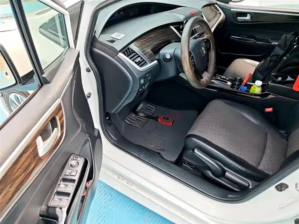 Jade 2017 210TURBO CVT Fashion Edition 5-seater — миниатюра 16