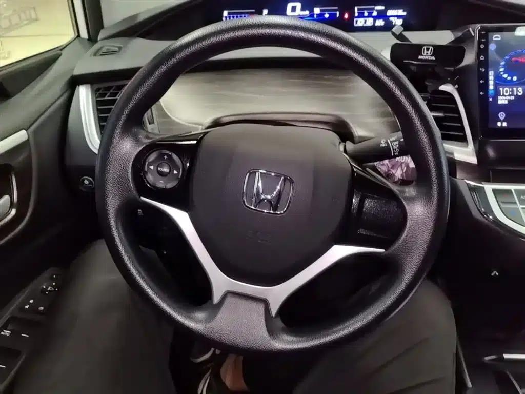 Jade 2017 1.8L Automatic Comfort Edition 5-seater — миниатюра 11