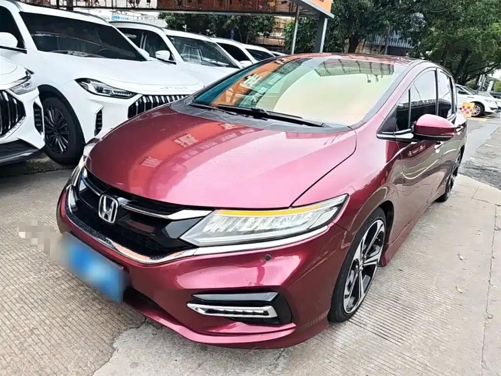 Jade 2017 210TURBO CVT Luxury Edition 5-seater — миниатюра 1