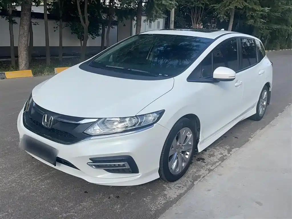 Jade 2017 1.8L Automatic Comfort Edition 5-seater — миниатюра 2