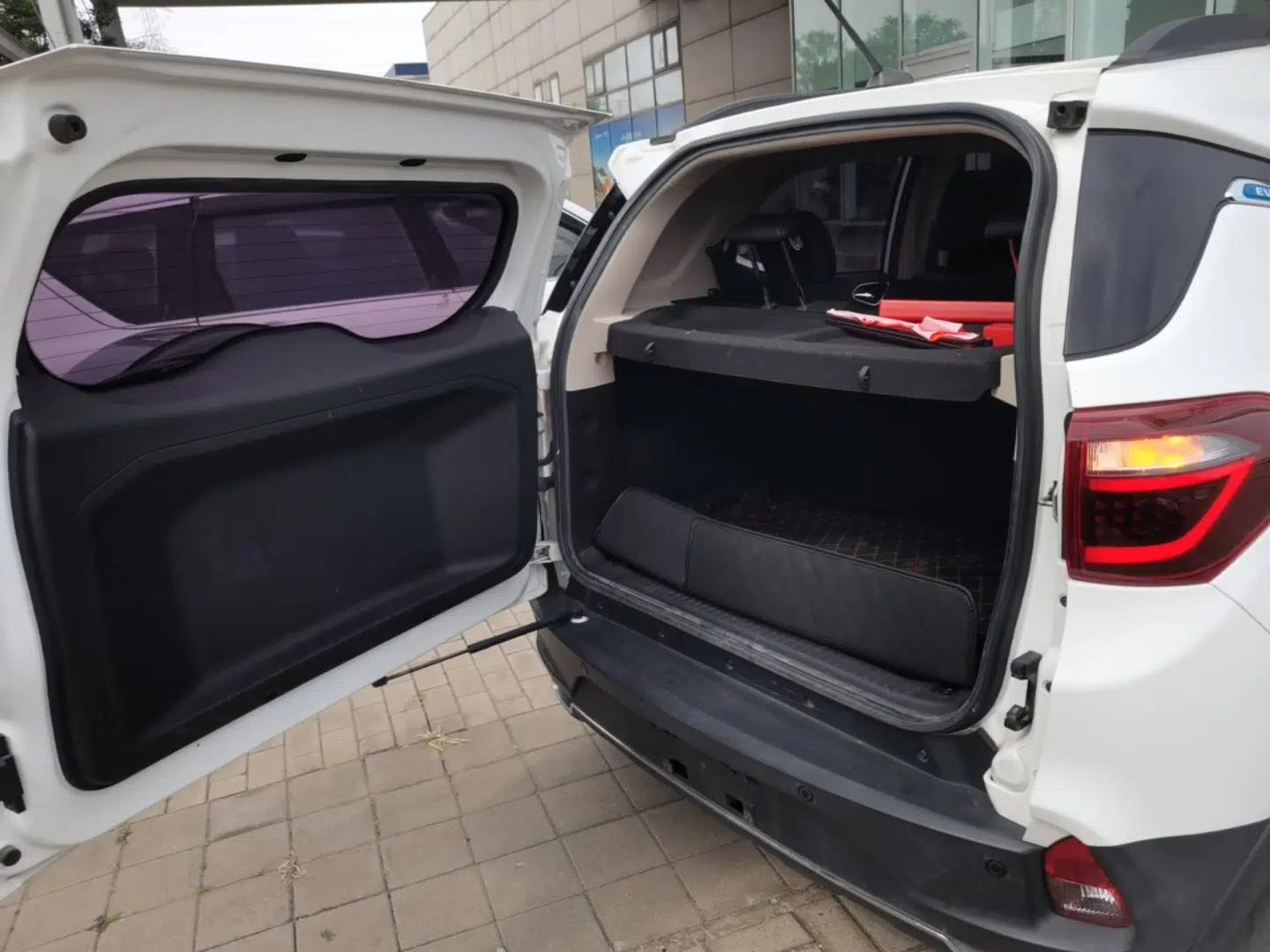 BYD Yuan New Energy 2019 EV360 Smart Connect Leading Model — миниатюра 21