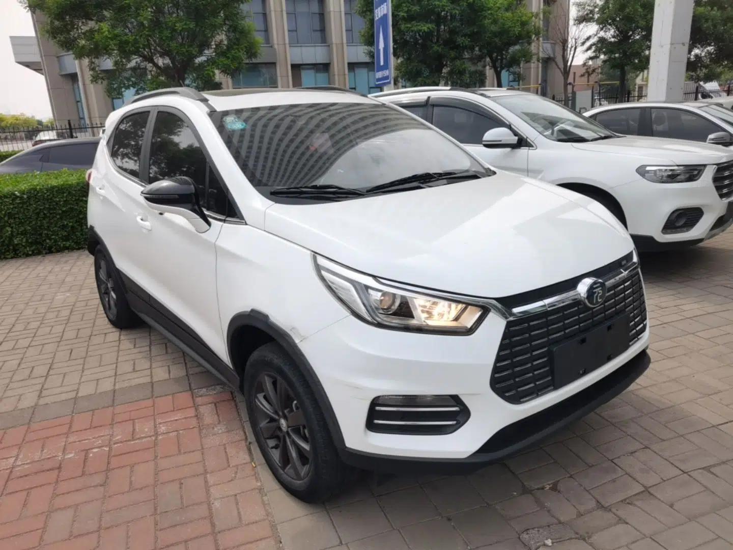 BYD Yuan New Energy 2019 EV360 Smart Connect Leading Model — миниатюра 6