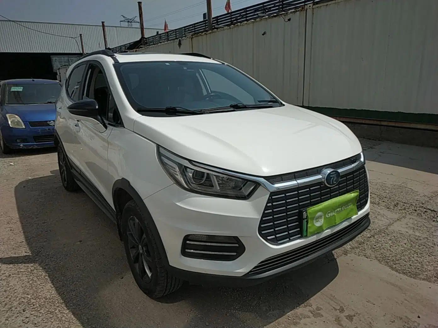 BYD Yuan New Energy 2018 EV360 Smart Connect Cool Edition — миниатюра 3