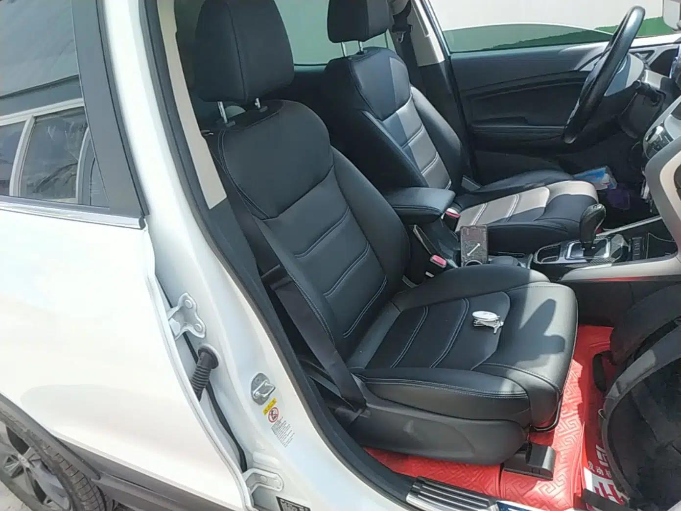 BYD Yuan New Energy 2018 EV360 Smart Connect Cool Edition — миниатюра 23