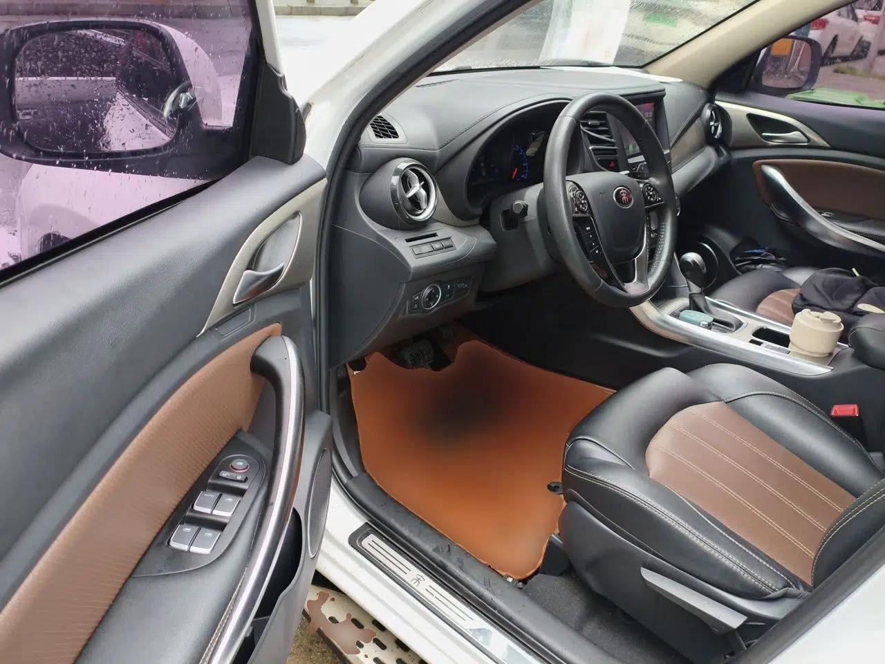 BYD Song 2016 GaiShi Edition 1.5TID Automatic Elite Model — миниатюра 17