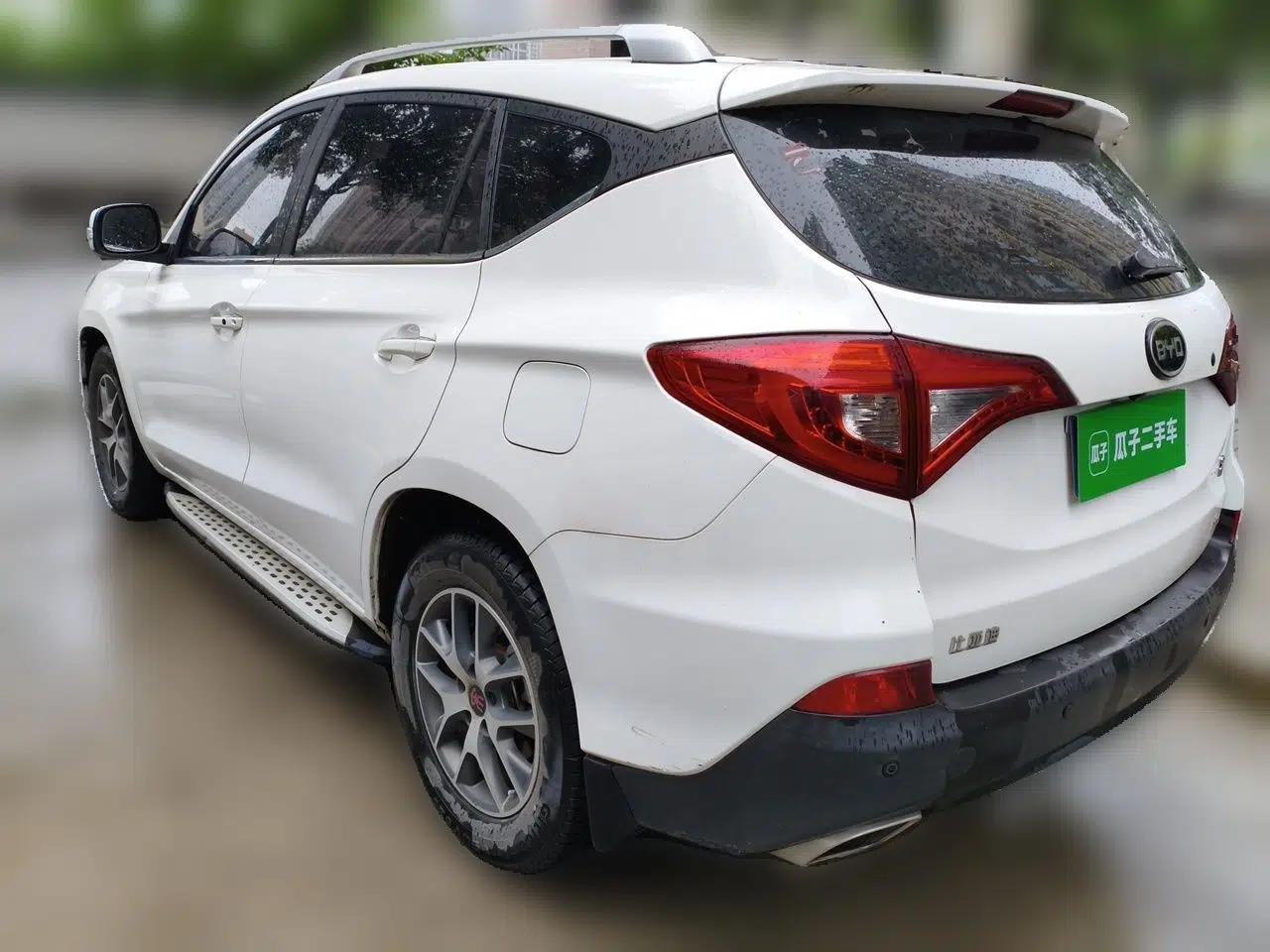 BYD Song 2016 GaiShi Edition 1.5TID Automatic Elite Model — миниатюра 4