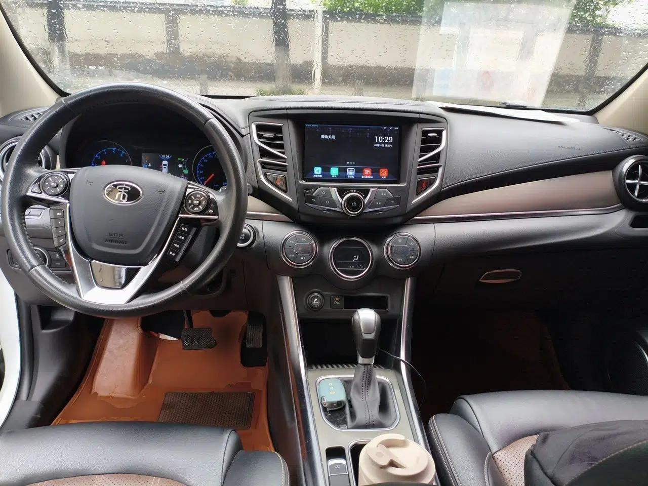 BYD Song 2016 GaiShi Edition 1.5TID Automatic Elite Model — миниатюра 10