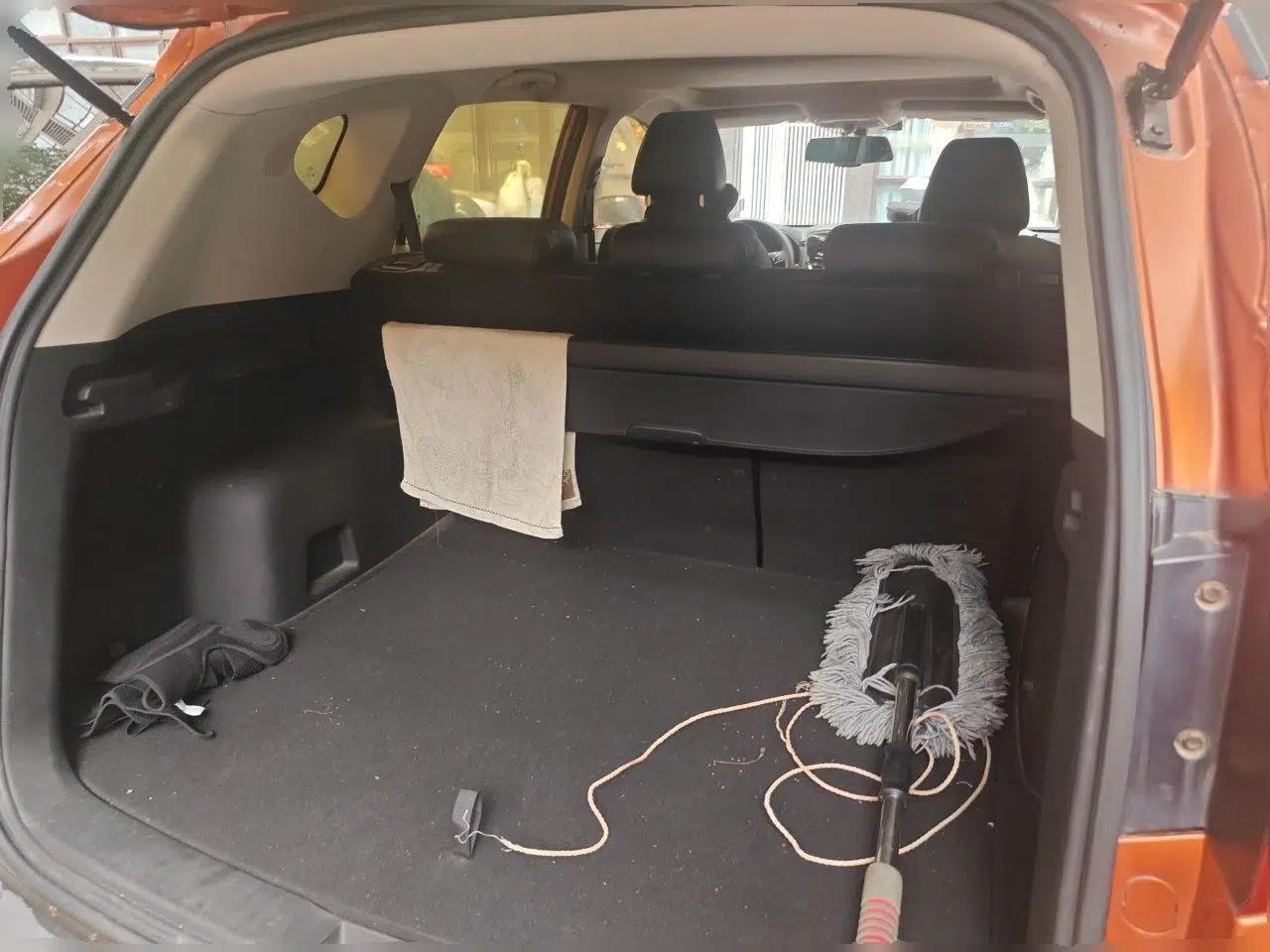 BYD Song 2016 GaiShi Edition 1.5TI Manual Elite Model — миниатюра 20