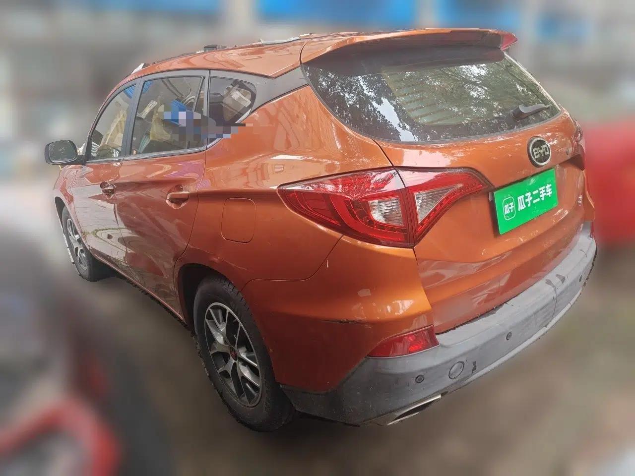 BYD Song 2016 GaiShi Edition 1.5TI Manual Elite Model — миниатюра 4